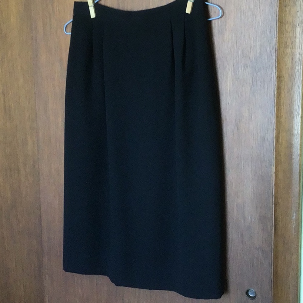 Womens Straight Skirt.